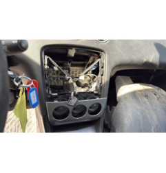 Pivot de moyeu avant gauche PEUGEOT 308 1