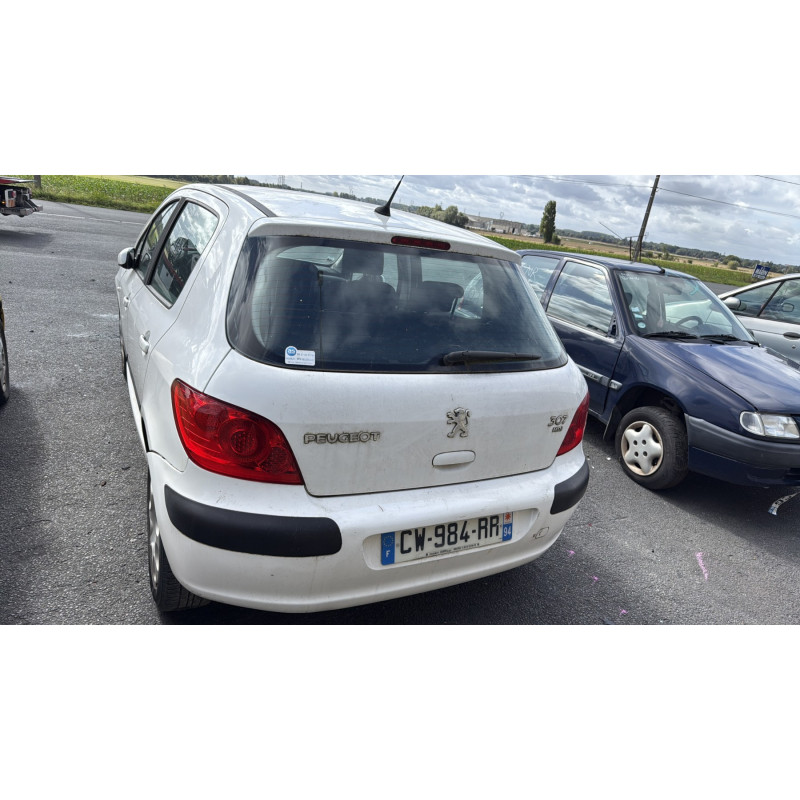 Air bag conducteur PEUGEOT 307 Photo n°8