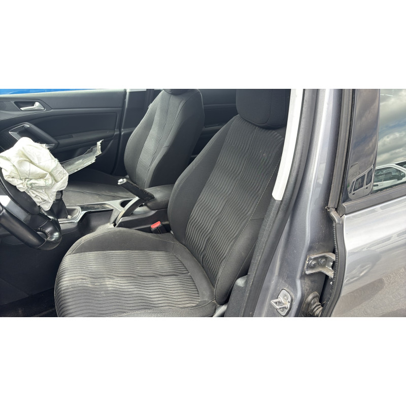 Attache ceinture arriere gauche PEUGEOT 308 2 Photo n°17