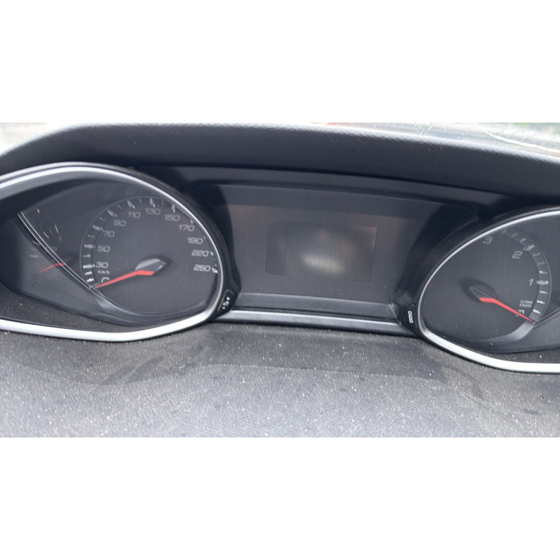 Ceinture arriere gauche PEUGEOT 308 2 Photo n°4