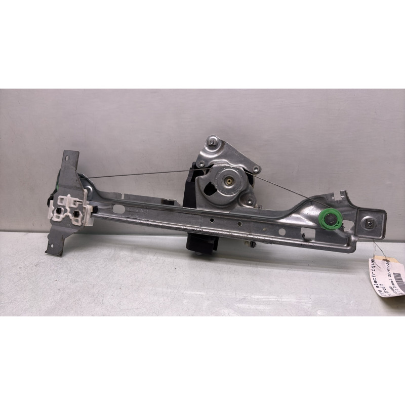Leve vitre electrique arriere droit PEUGEOT 5008 1 Photo n°1