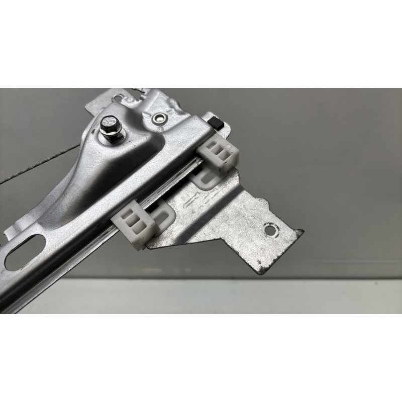 Leve vitre electrique arriere droit PEUGEOT 5008 1 Photo n°4