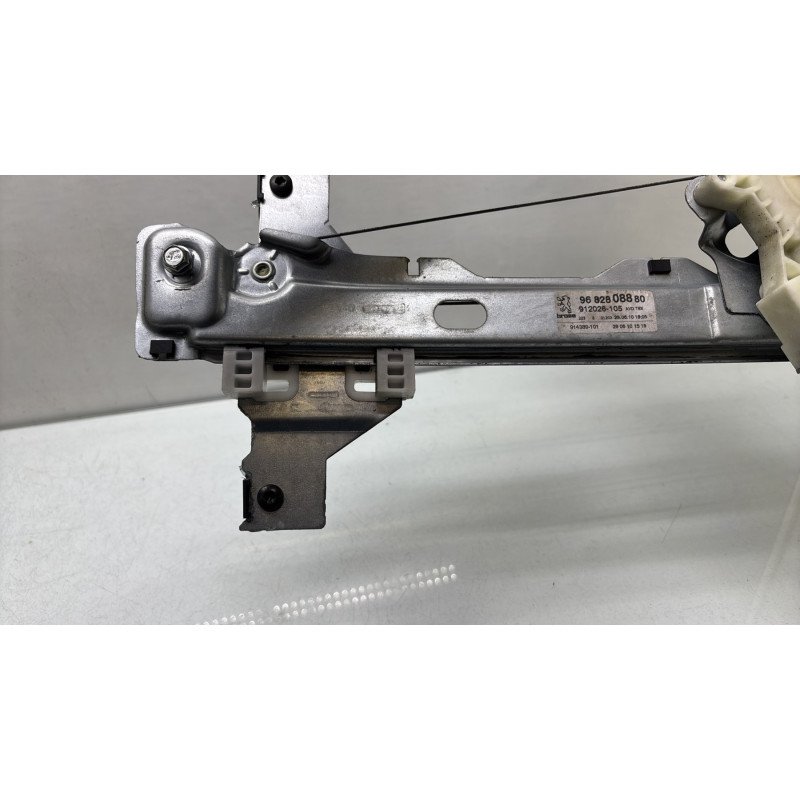 Leve vitre electrique avant droit PEUGEOT 5008 1 Photo n°5