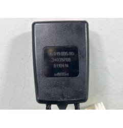 Attache ceinture avant gauche PEUGEOT 5008 1