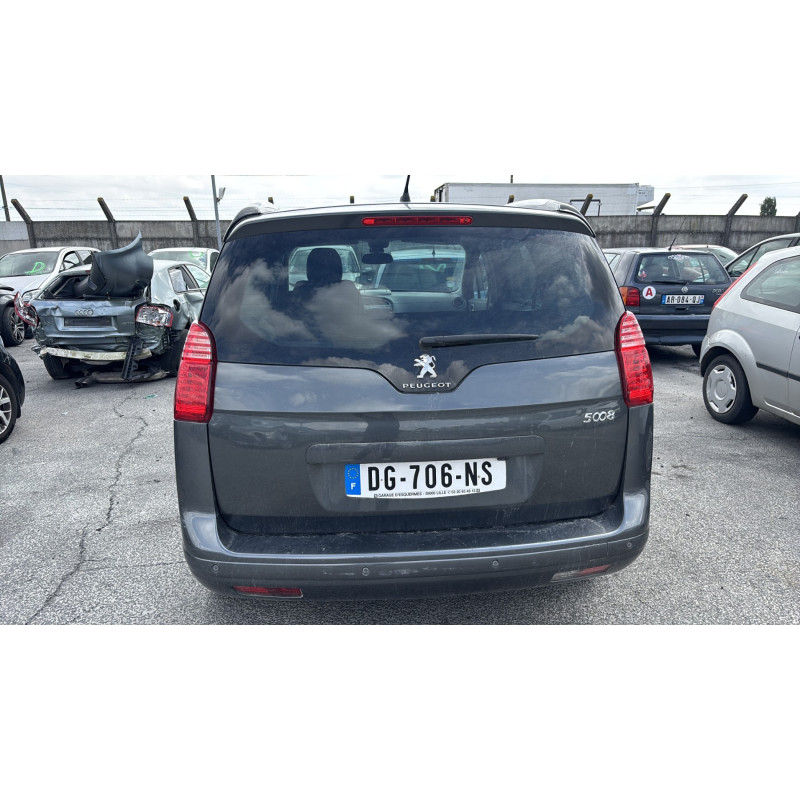 Attache ceinture avant gauche PEUGEOT 5008 1 Photo n°9