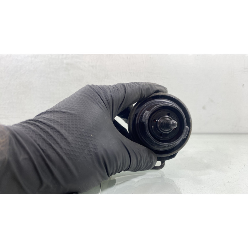 Bouchon de carburant VOLKSWAGEN POLO 6 Photo n°4