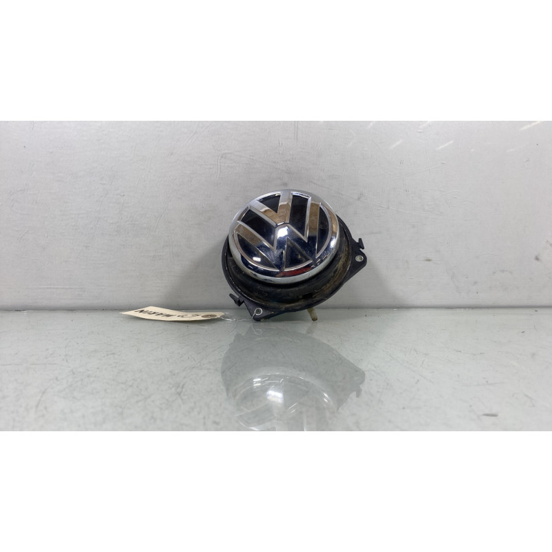 Bouton de coffre VOLKSWAGEN POLO 6 Photo n°1
