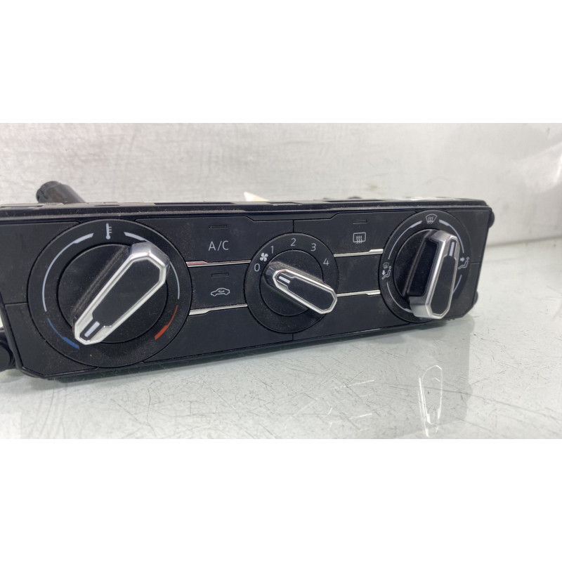 Commande chauffage VOLKSWAGEN POLO 6 Photo n°3