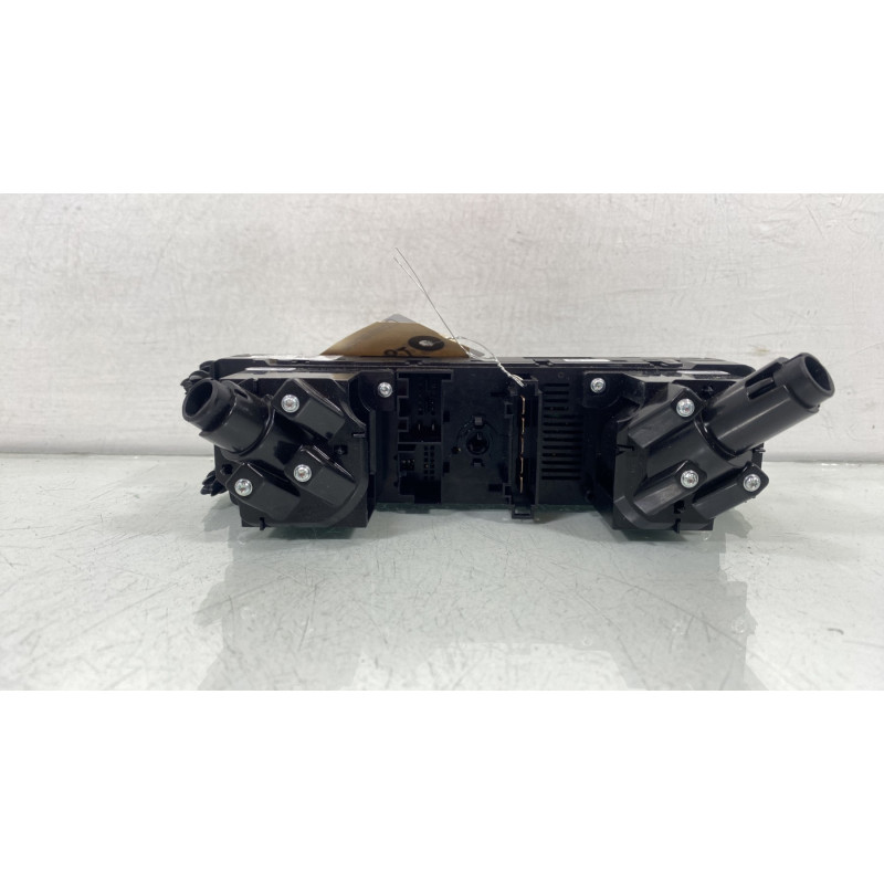 Commande chauffage VOLKSWAGEN POLO 6 Photo n°5