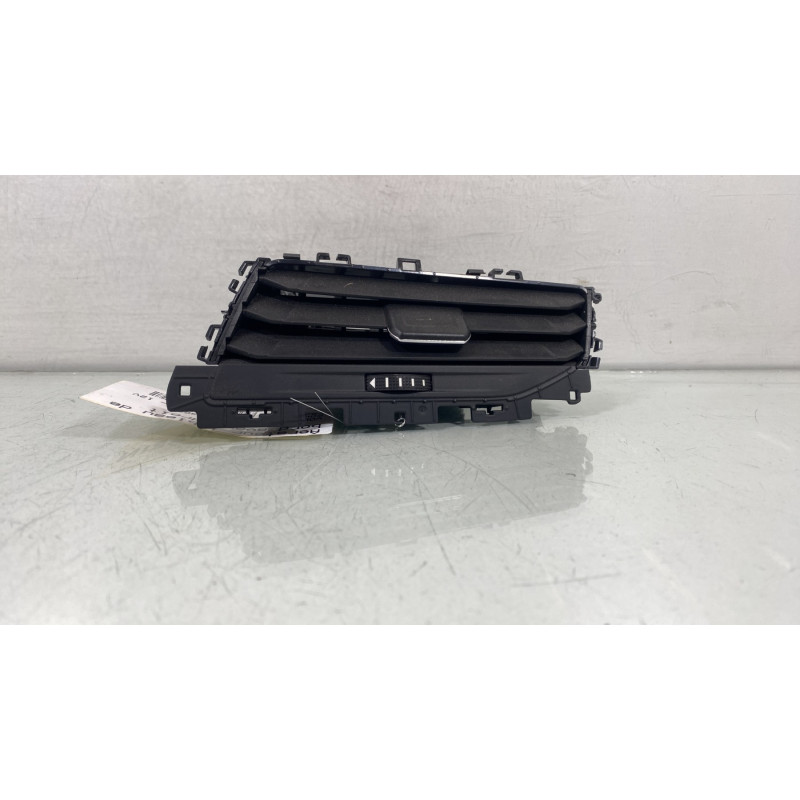Aerateur tableau de bord avant droit VOLKSWAGEN POLO 6 Photo n°1