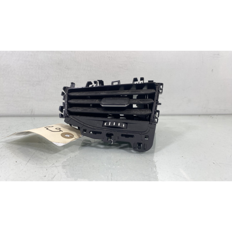 Aerateur tableau de bord avant gauche VOLKSWAGEN POLO 6 Photo n°1