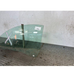 Vitre avant gauche PEUGEOT 206