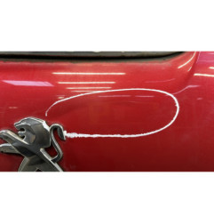 Malle/Hayon arriere PEUGEOT 208 1