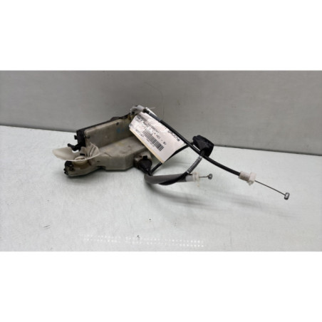 Serrure avant gauche PEUGEOT 208 1