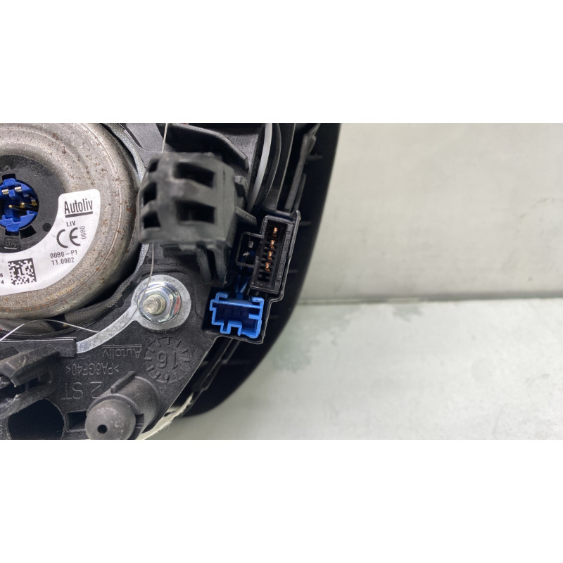 Air bag conducteur PEUGEOT 208 1 Photo n°4
