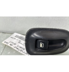 Interrupteur de leve vitre avant droit PEUGEOT 306