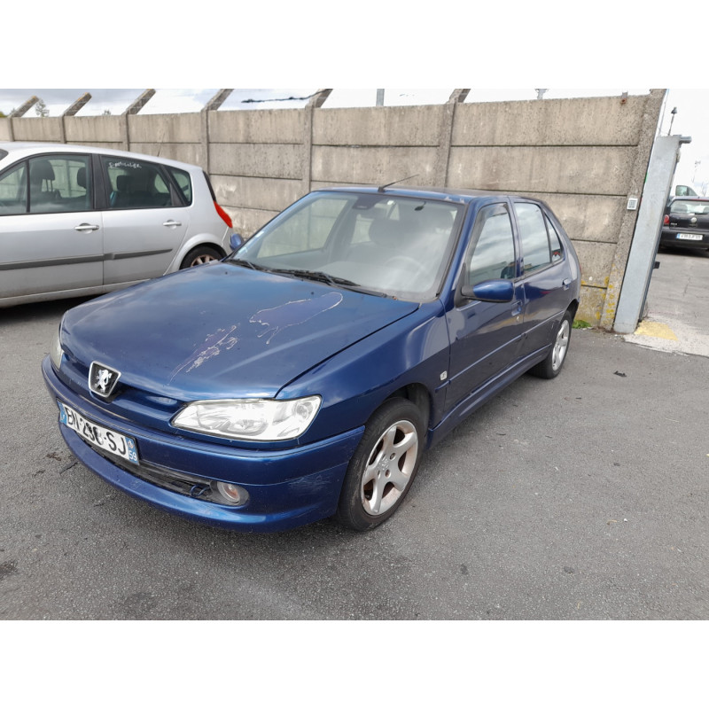 Aile avant gauche PEUGEOT 306 Photo n°8