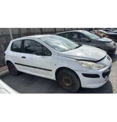 Vitre avant gauche PEUGEOT 307