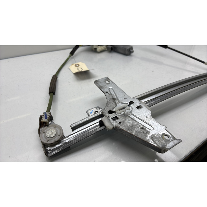 Leve vitre electrique avant gauche PEUGEOT 307 Photo n°6