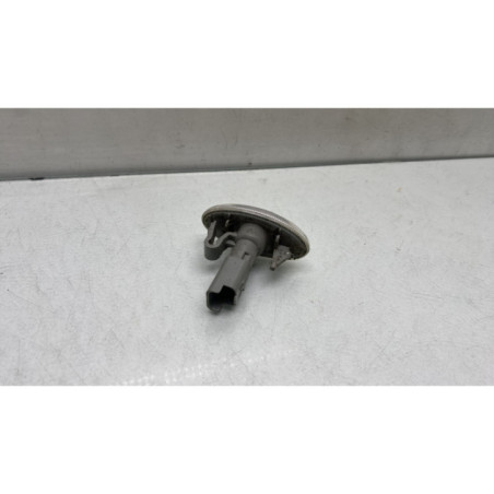 Repetiteur clignotant avant droit  (Feux) PEUGEOT 307