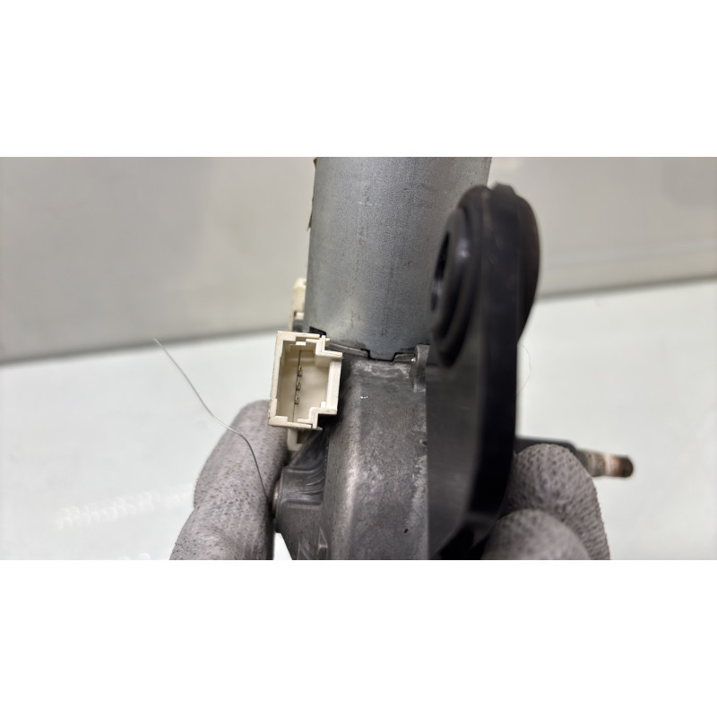 Moteur essuie glace arriere CITROEN C2 Photo n°4