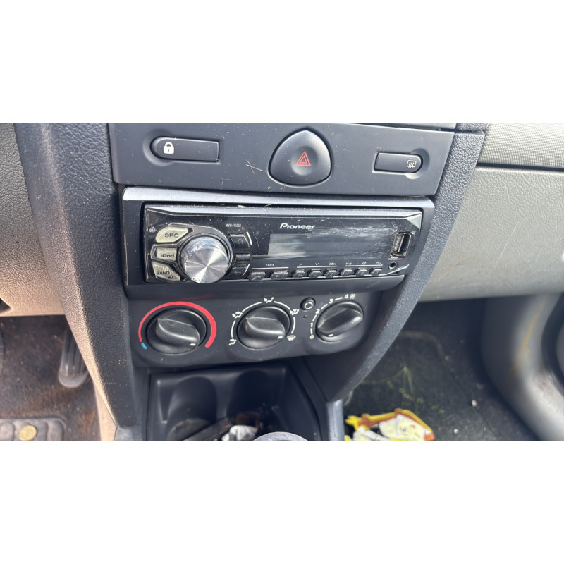 Retroviseur gauche RENAULT CLIO 2 Photo n°19