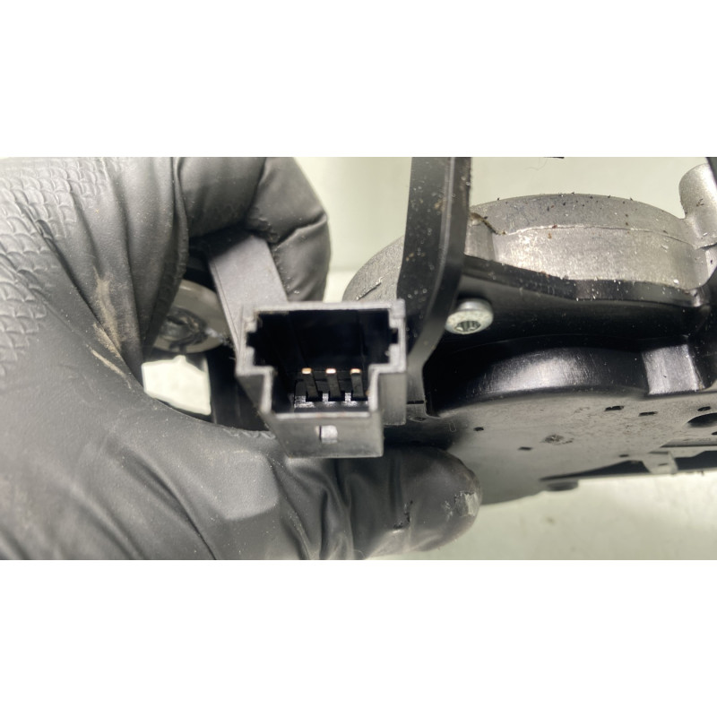 Moteur essuie glace arriere RENAULT MEGANE 2 Photo n°4