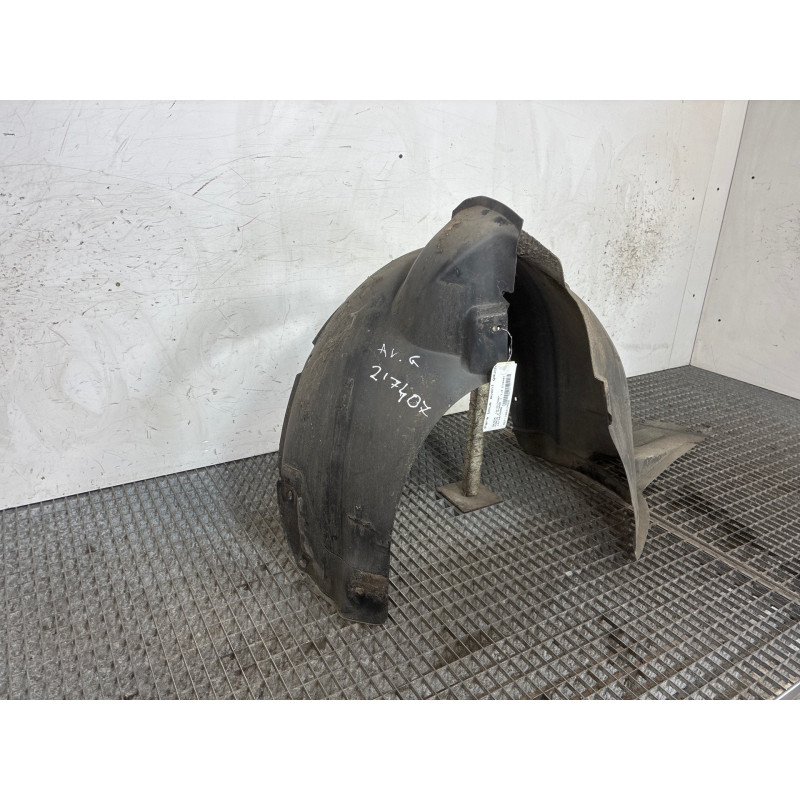 Pare boue avant gauche SKODA FABIA 2 Photo n°2