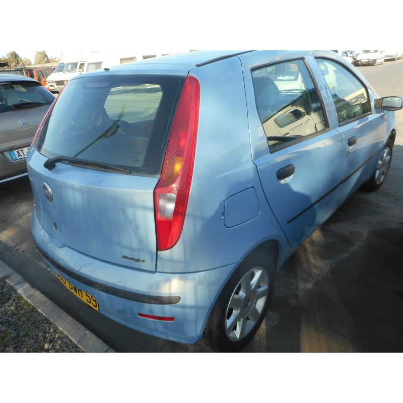 Retroviseur droit FIAT PUNTO 2 Photo n°16