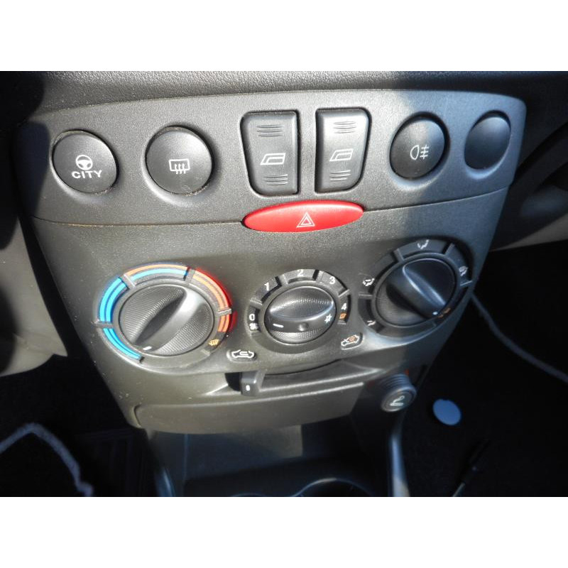 Retroviseur droit FIAT PUNTO 2 Photo n°20