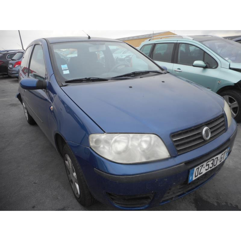 Retroviseur droit FIAT PUNTO 2 Photo n°15