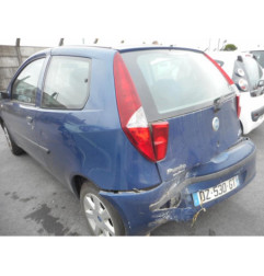 Retroviseur droit FIAT PUNTO 2