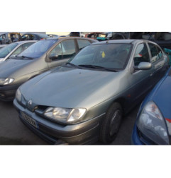 Retroviseur droit RENAULT MEGANE 1