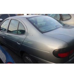 Retroviseur droit RENAULT MEGANE 1