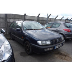 Retroviseur droit VOLKSWAGEN PASSAT 4