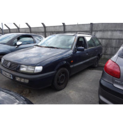 Retroviseur gauche VOLKSWAGEN PASSAT 4