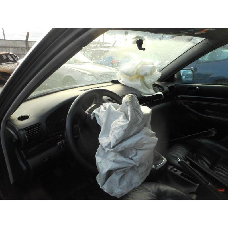 Retroviseur droit AUDI A4 1 Photo n°16