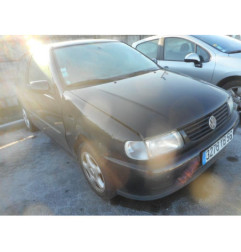 Retroviseur droit VOLKSWAGEN POLO 3