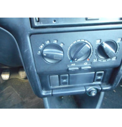 Retroviseur droit VOLKSWAGEN POLO 3