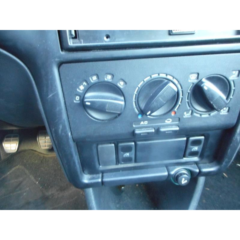 Retroviseur droit VOLKSWAGEN POLO 3 Photo n°9