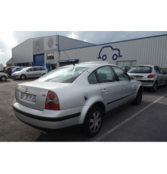 Retroviseur droit VOLKSWAGEN PASSAT 4