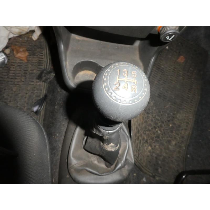 Retroviseur droit FIAT PUNTO 2 Photo n°23