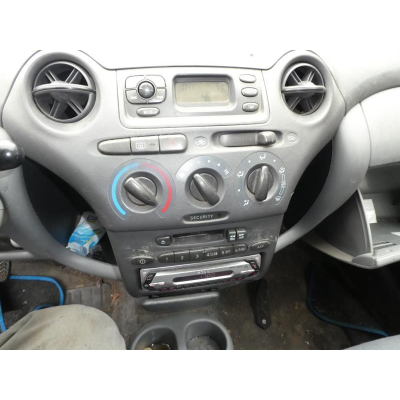 Retroviseur droit TOYOTA YARIS 1 Photo n°14
