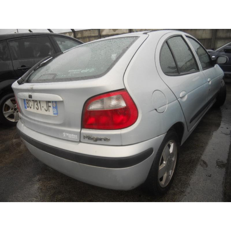 Retroviseur droit RENAULT MEGANE 1 Photo n°17