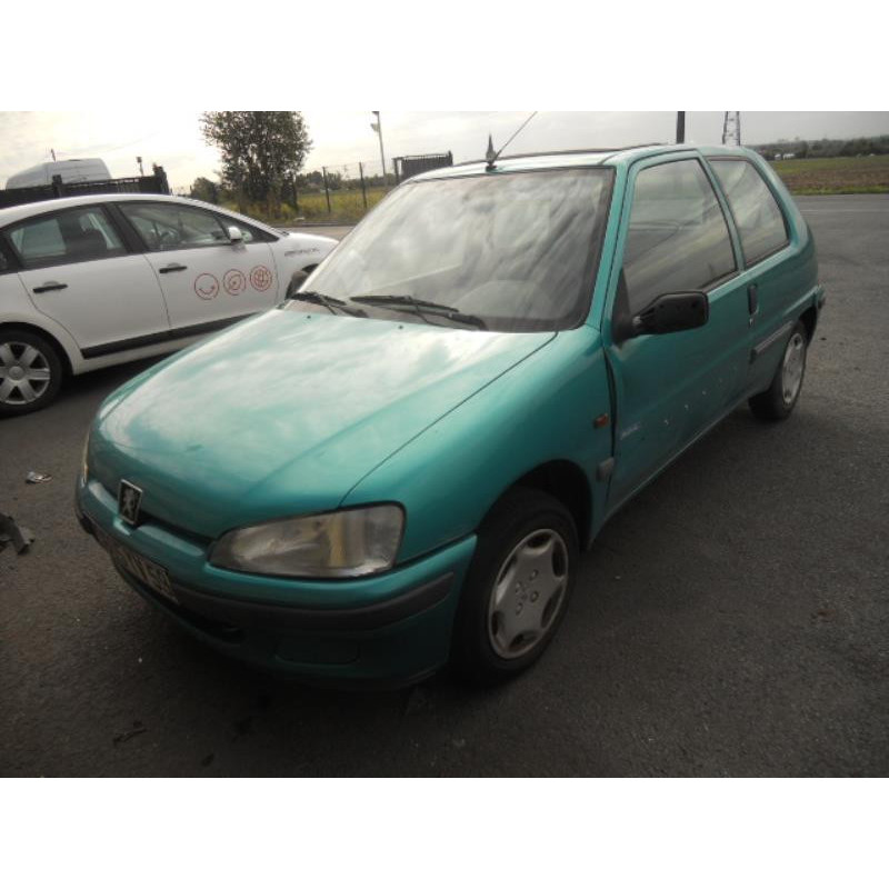 Moteur essuie glace arriere PEUGEOT 106 Photo n°12