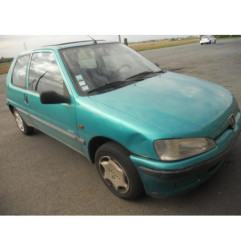 Moteur essuie glace arriere PEUGEOT 106