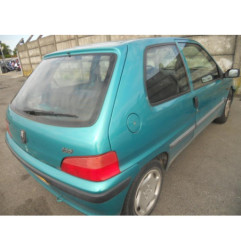 Moteur essuie glace arriere PEUGEOT 106