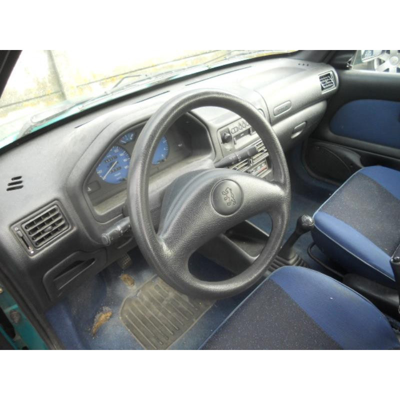 Moteur essuie glace arriere PEUGEOT 106 Photo n°16