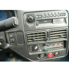 Moteur essuie glace arriere PEUGEOT 106