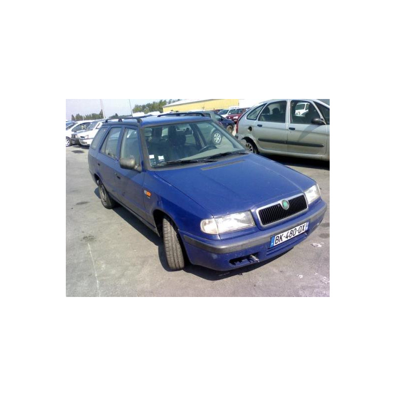 Retroviseur droit SKODA FELICIA Photo n°21